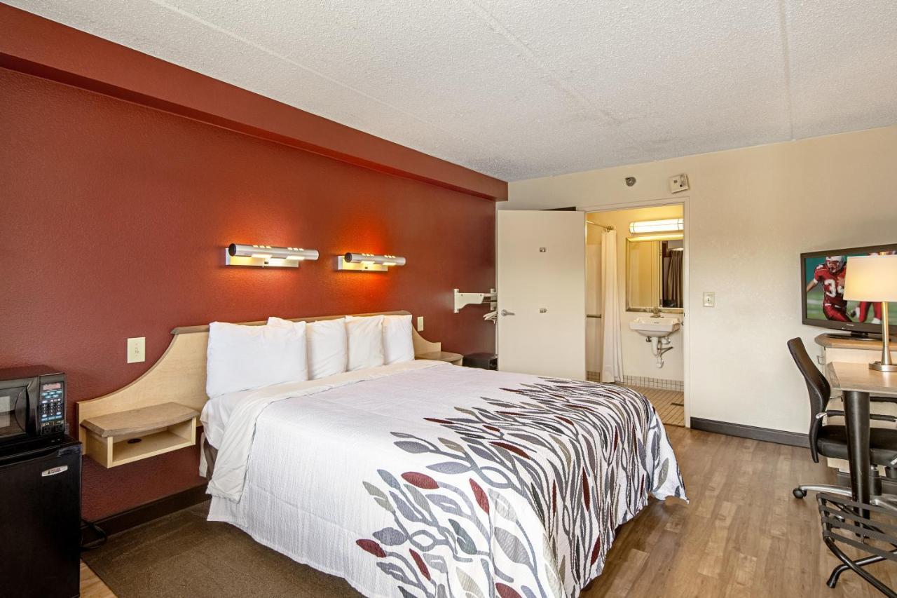 Red Roof Inn Charleston West - Hurricane, Wv Teays Valley Exterior foto